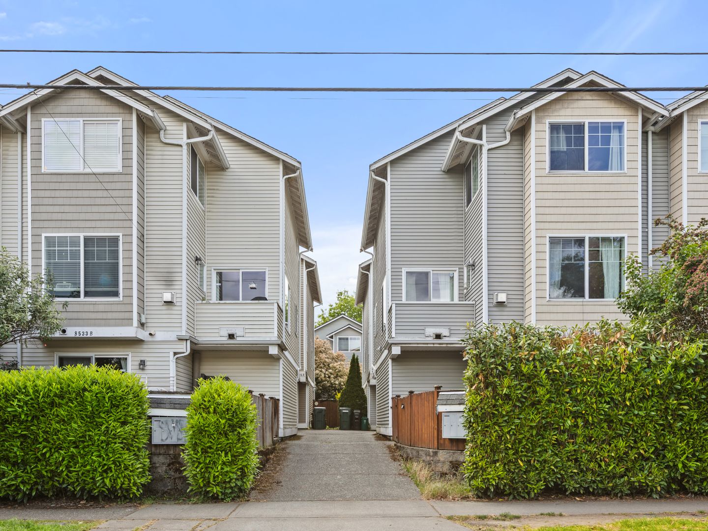 Seattle Townhome: 8539 Stone Ave N