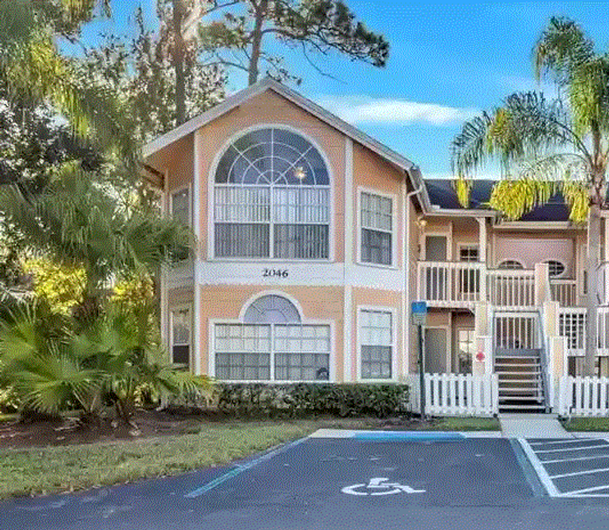 Kissimmee Townhome: 2046 ROYAL BAY BLVD, #10