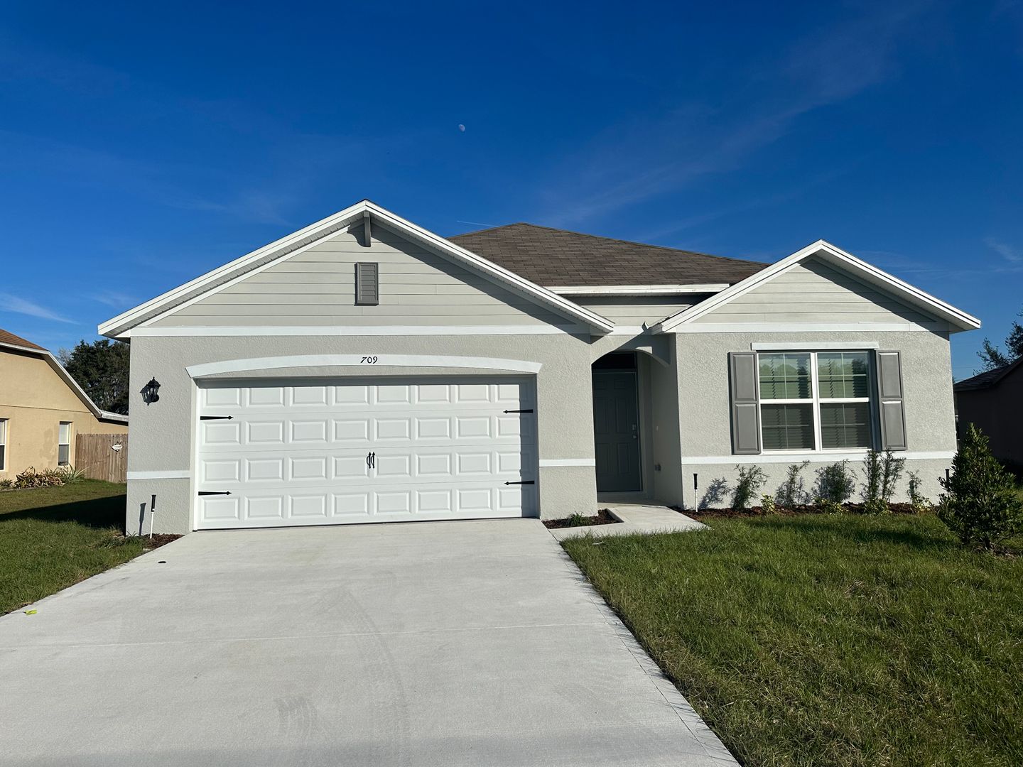 Kissimmee House: 709 Versailles Ln
