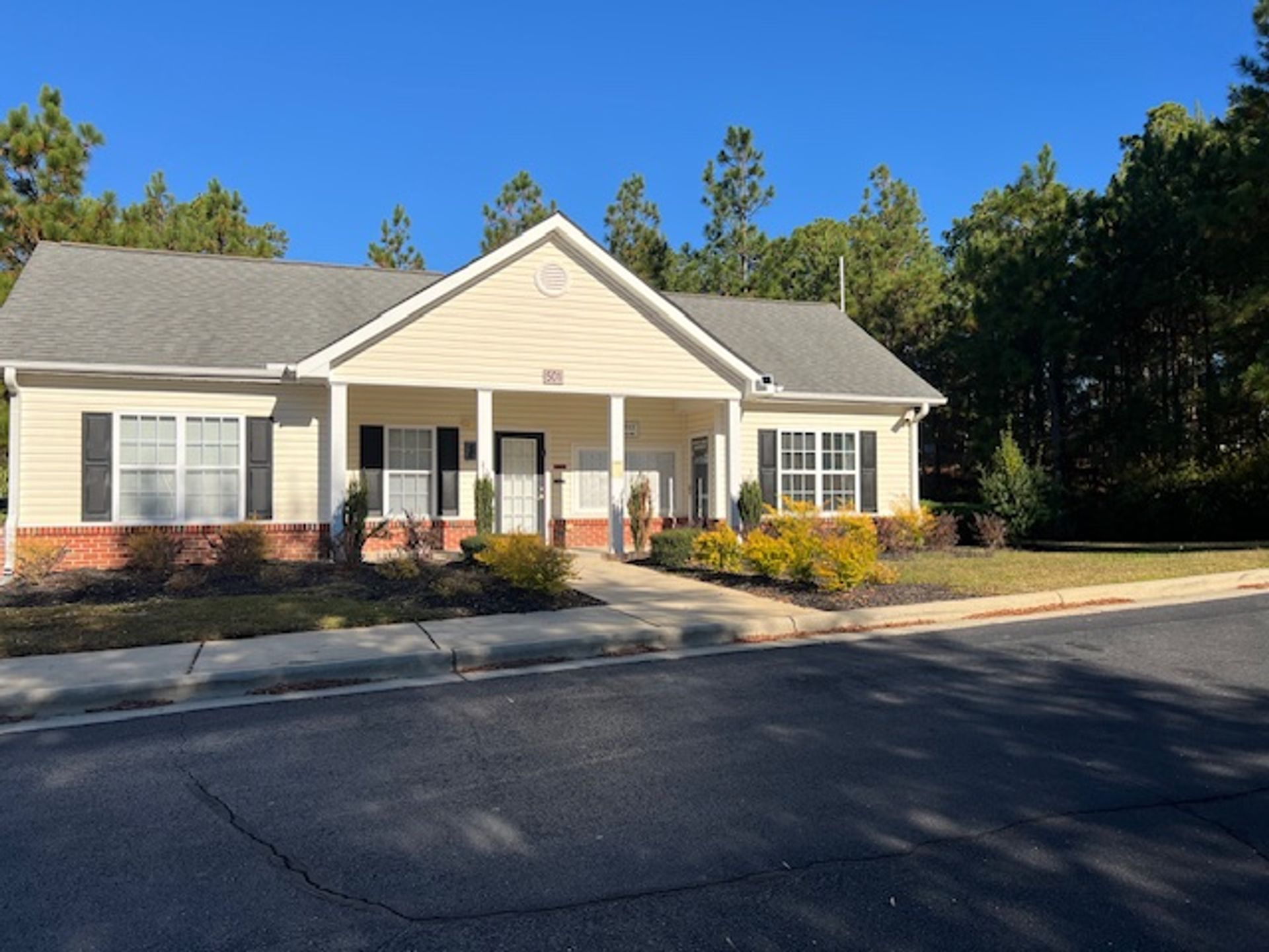 Southern Pines Apartment: 501 Austin Ridge Circle