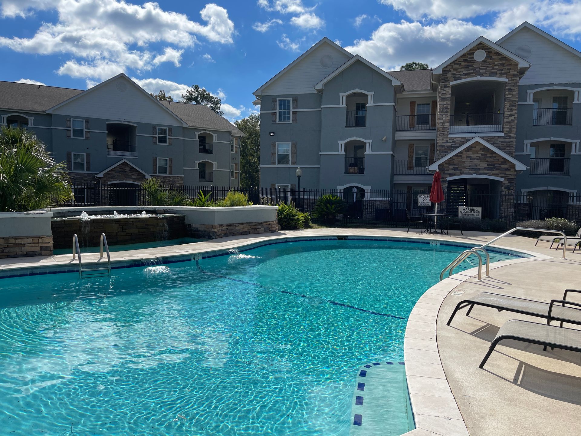 Ocean Springs Apartment: 8100 Seaman Rd
