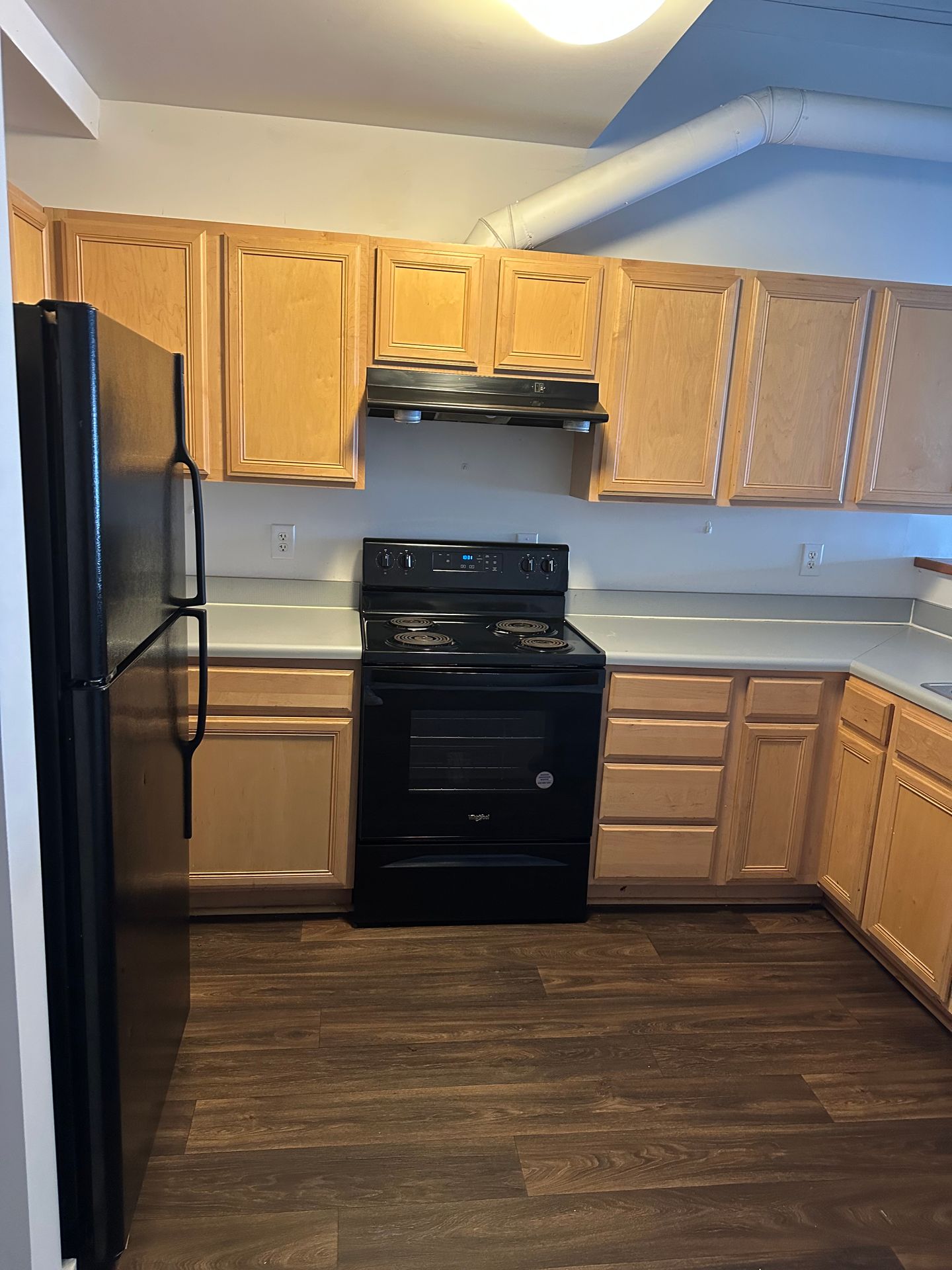 Mount Airy Apartment: 838 South Main St