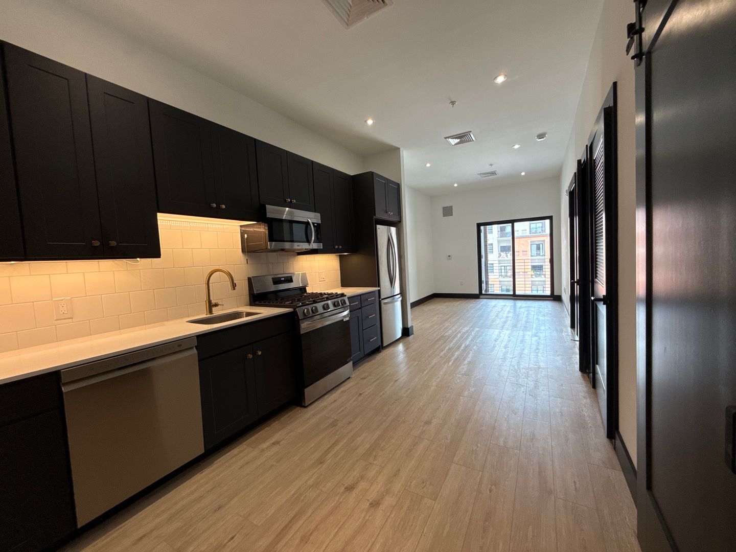 Easton Apartment: Watermark - 41 Larry Holmes Drive