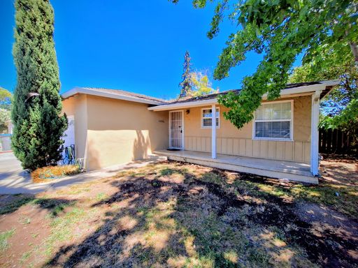 Charming 3bd Single Story House w/Attached Garage – photo 1