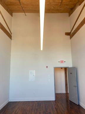 Prime Office Space for Rent – Jasper Studios Unit 412 – photo 1