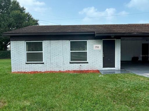 Great 2/1 Duplex, with a granite countertop – photo 1