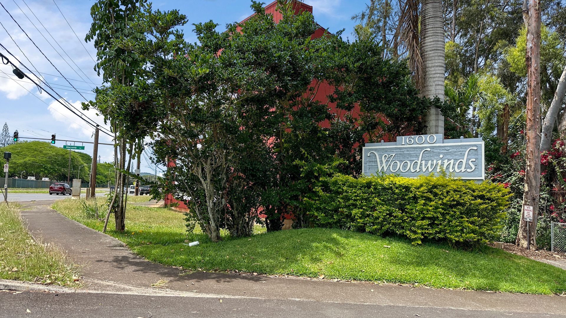 Wahiawa Condo: 1600 Wilkina Dr. #C409