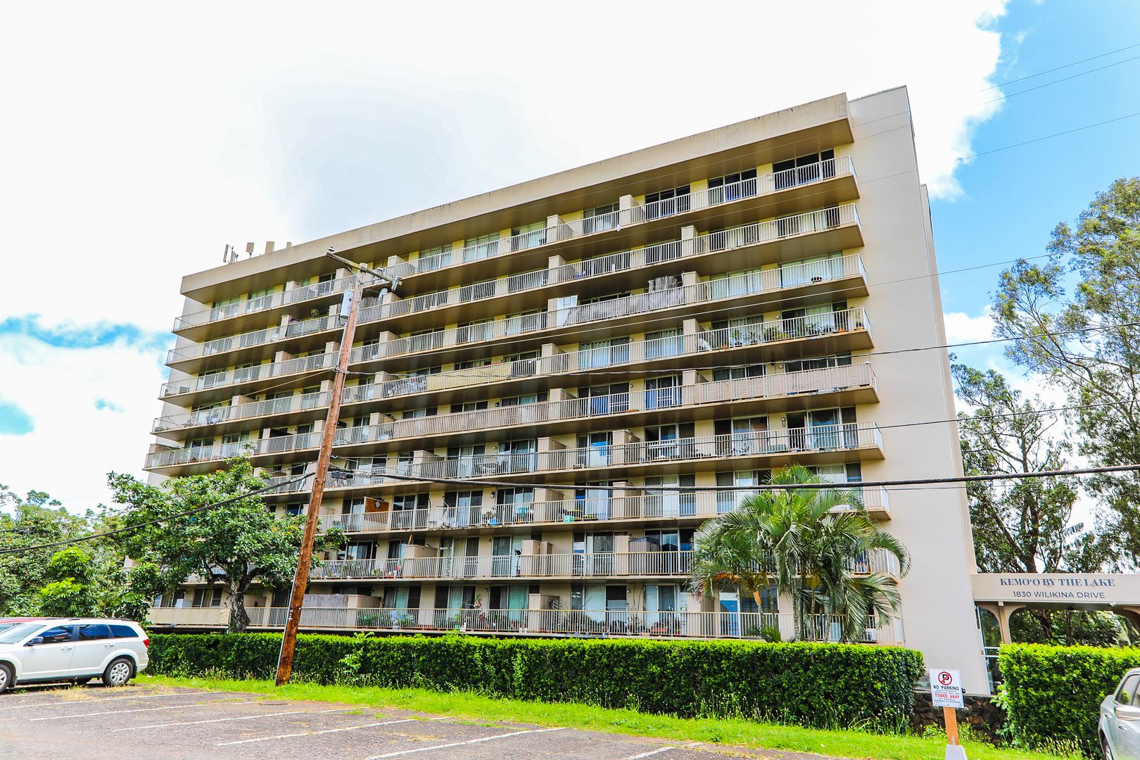 Wahiawa Condo: 1830 Wilikina Dr.