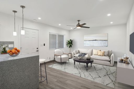 2 Bedroom/1 Bathroom Remodeled Apartment - El Cajon – photo 1
