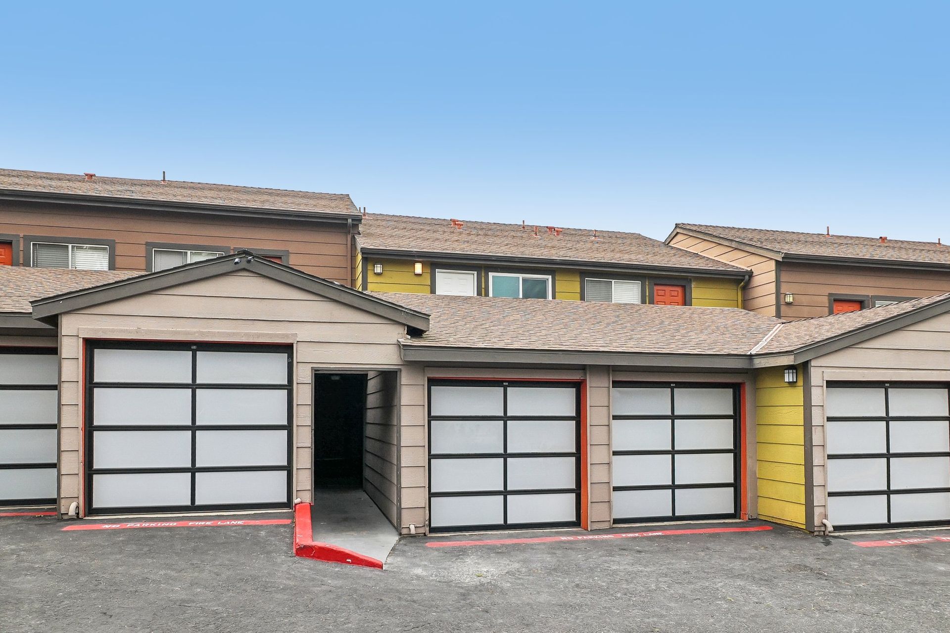 Oceanside Apartment: 2055-2095 Poplar Road