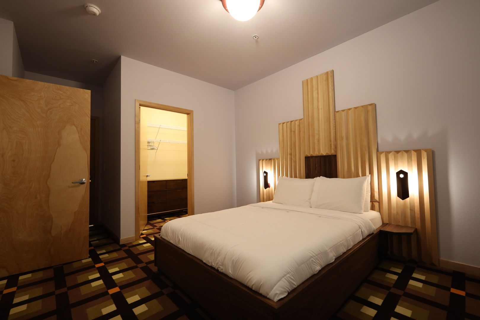 Madison Apartment: 525 East Main Street