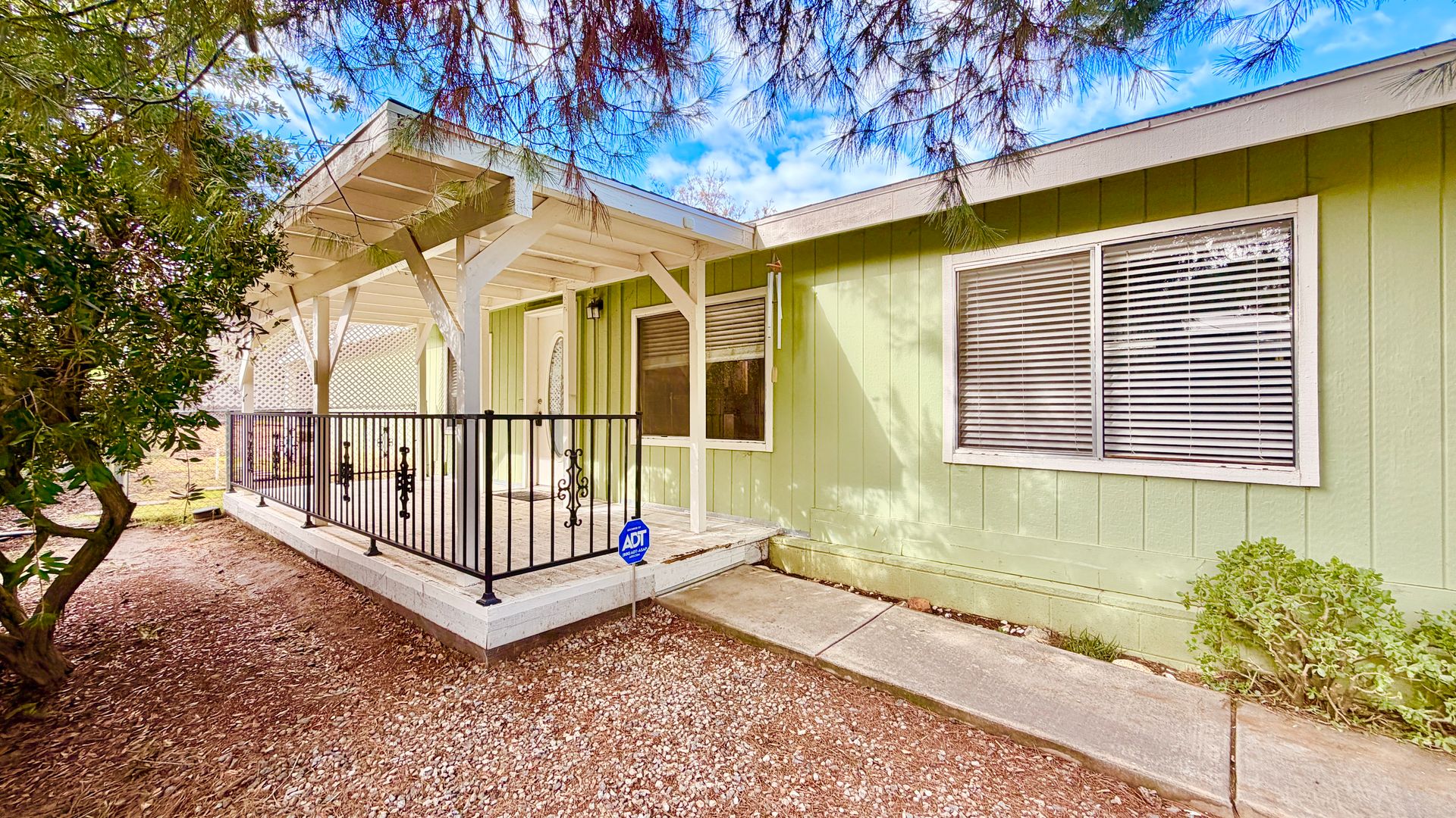 Wildomar House: 33259 Homestead Lane