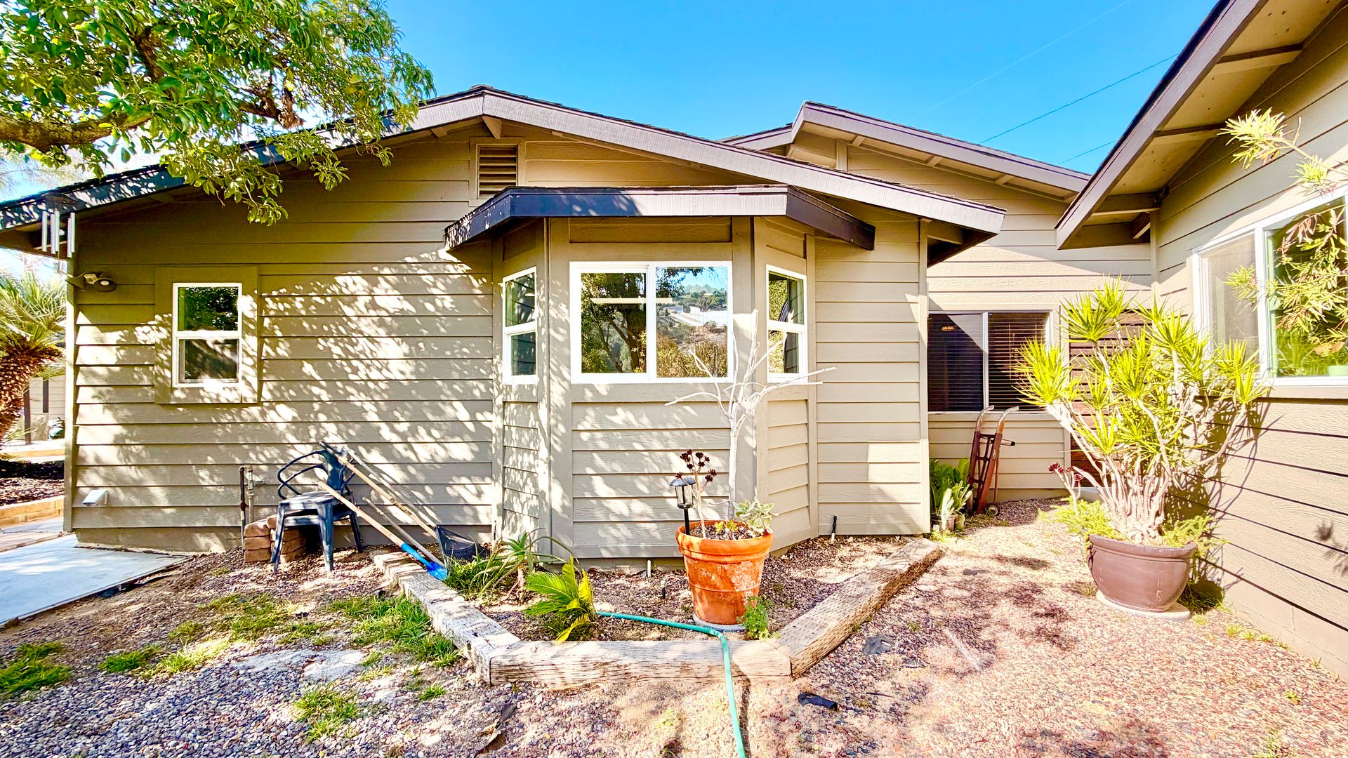 Fallbrook House: 2329 Canonita Drive Guest Home