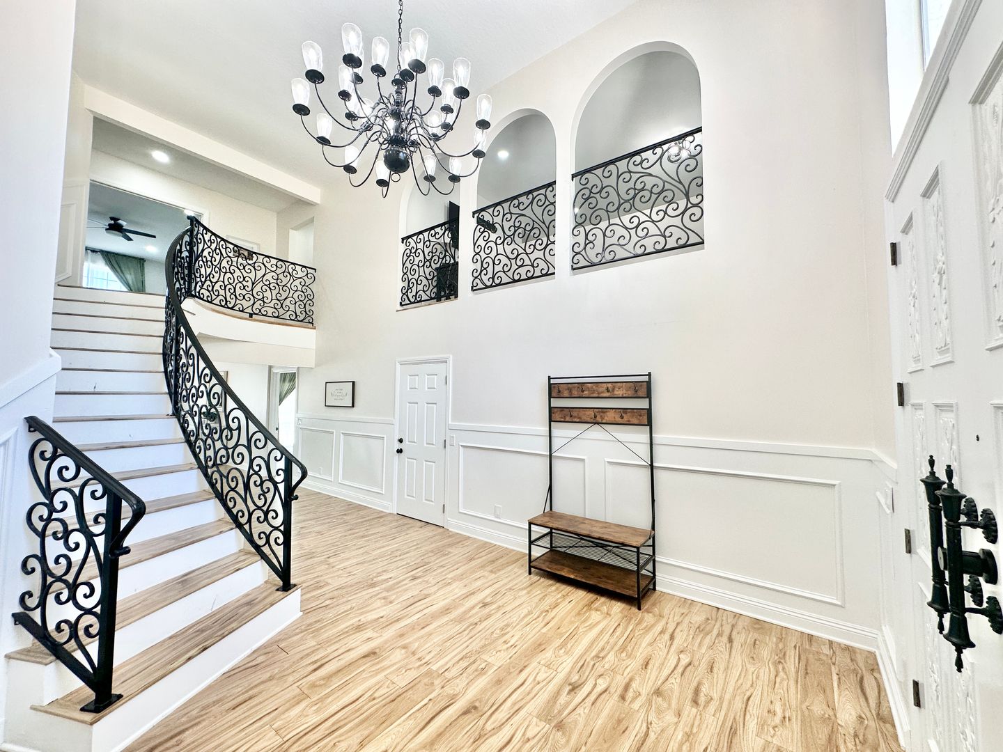 Escondido House: 9431 West Lilac Road, Main Home, Unit #1