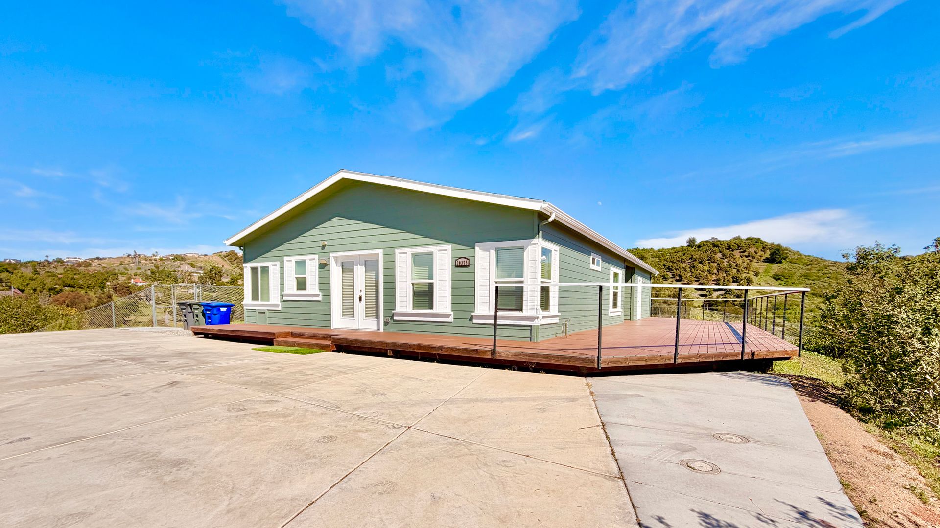 Vista House: 30375 Sagewood Road