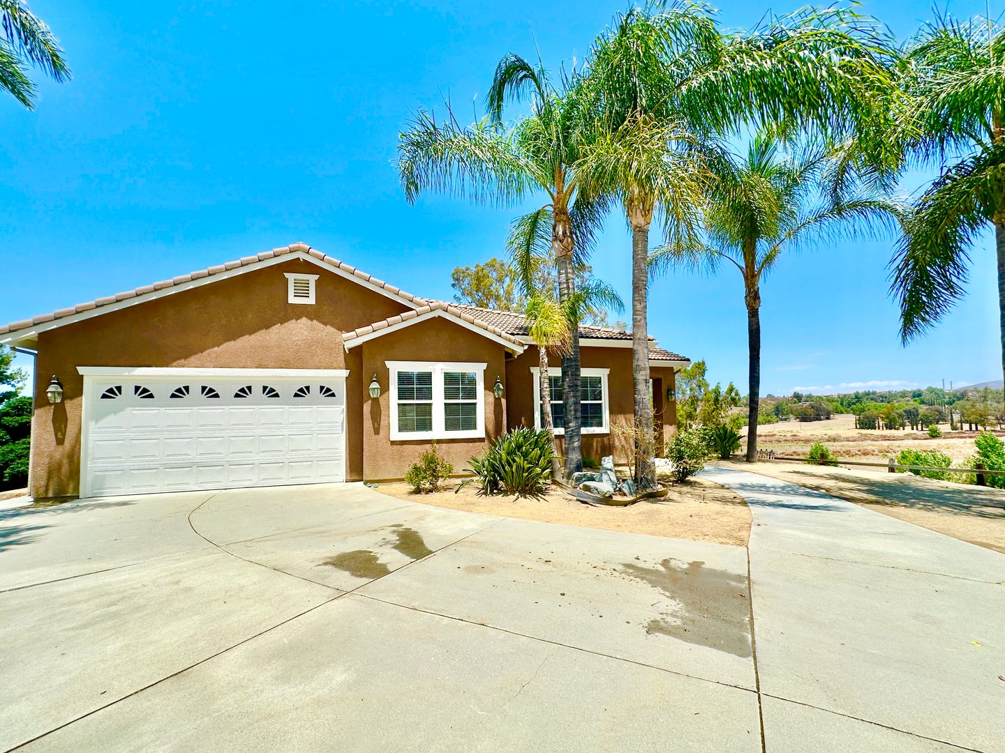 Temecula House: 31340 Aussie Road
