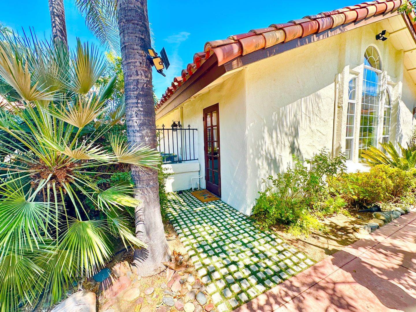 Fallbrook House: 3548 Rosa Way (Guest House)