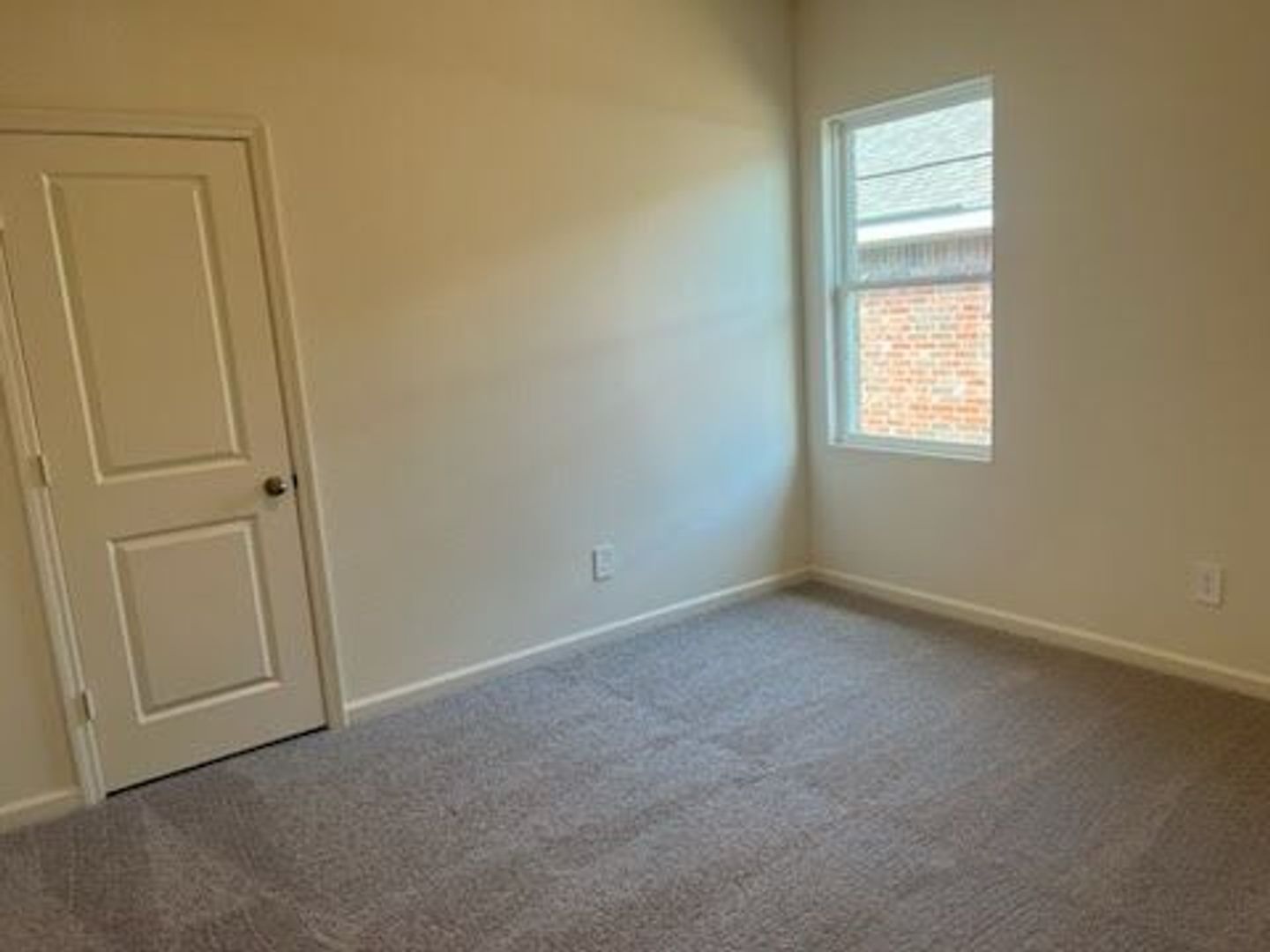 Lavon House: 783 Crestridge Drive