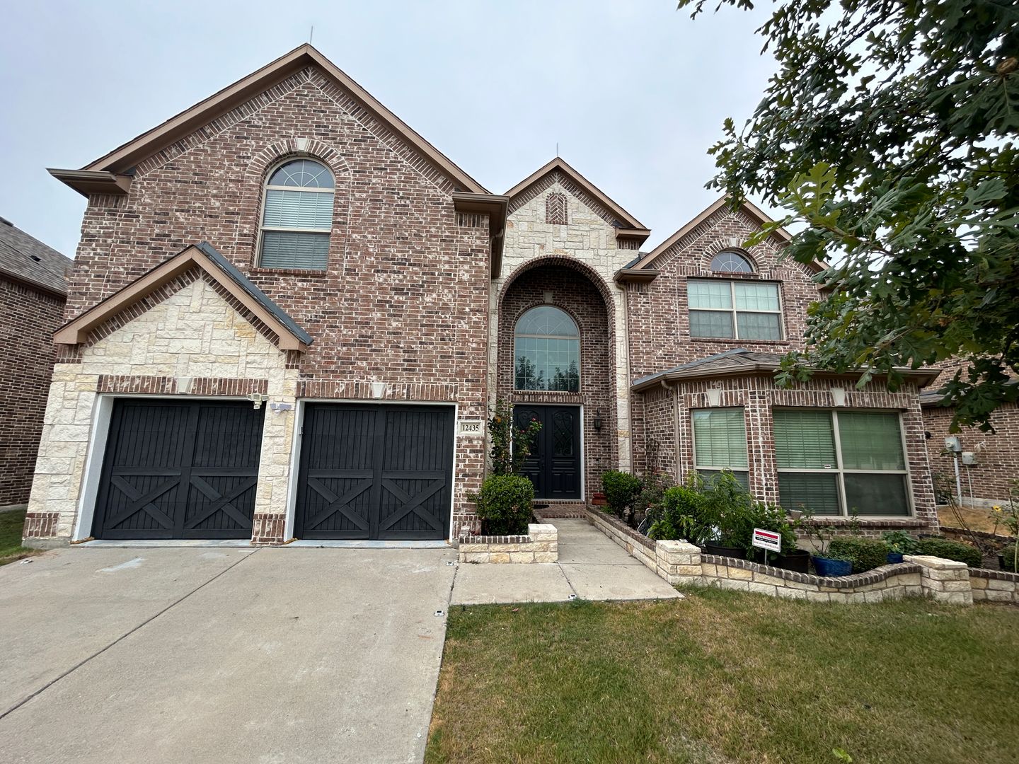 Frisco House: 12435 Honeyflower Drive