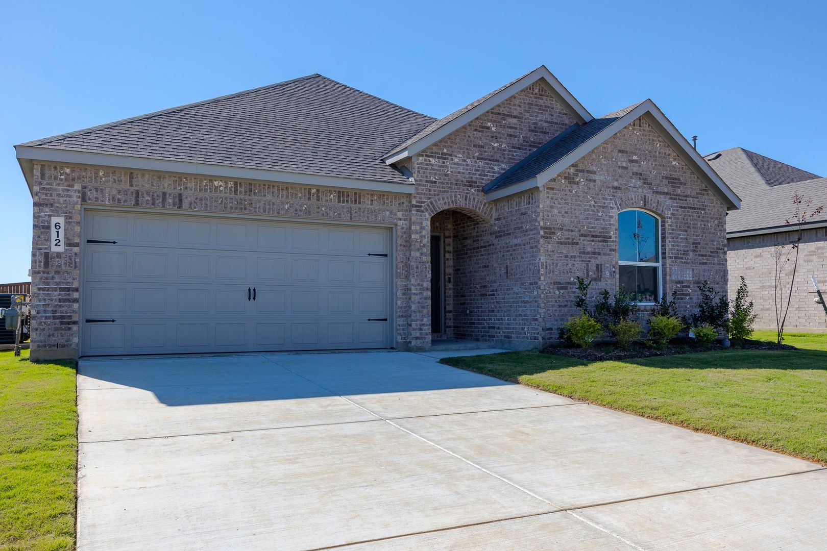 Aubrey House: 612 Mare Drive