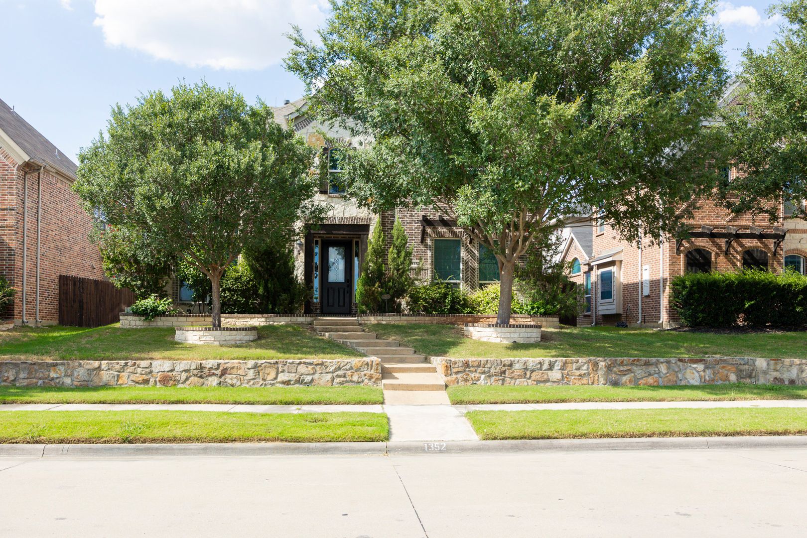 Frisco House: 1352 Bentgrass Dr