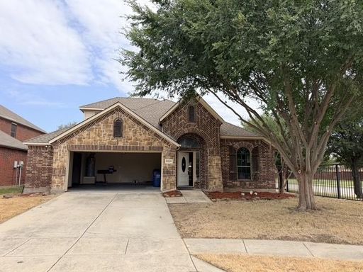 Spacious 3-Bedroom Frisco Home in Gated Community – photo 1