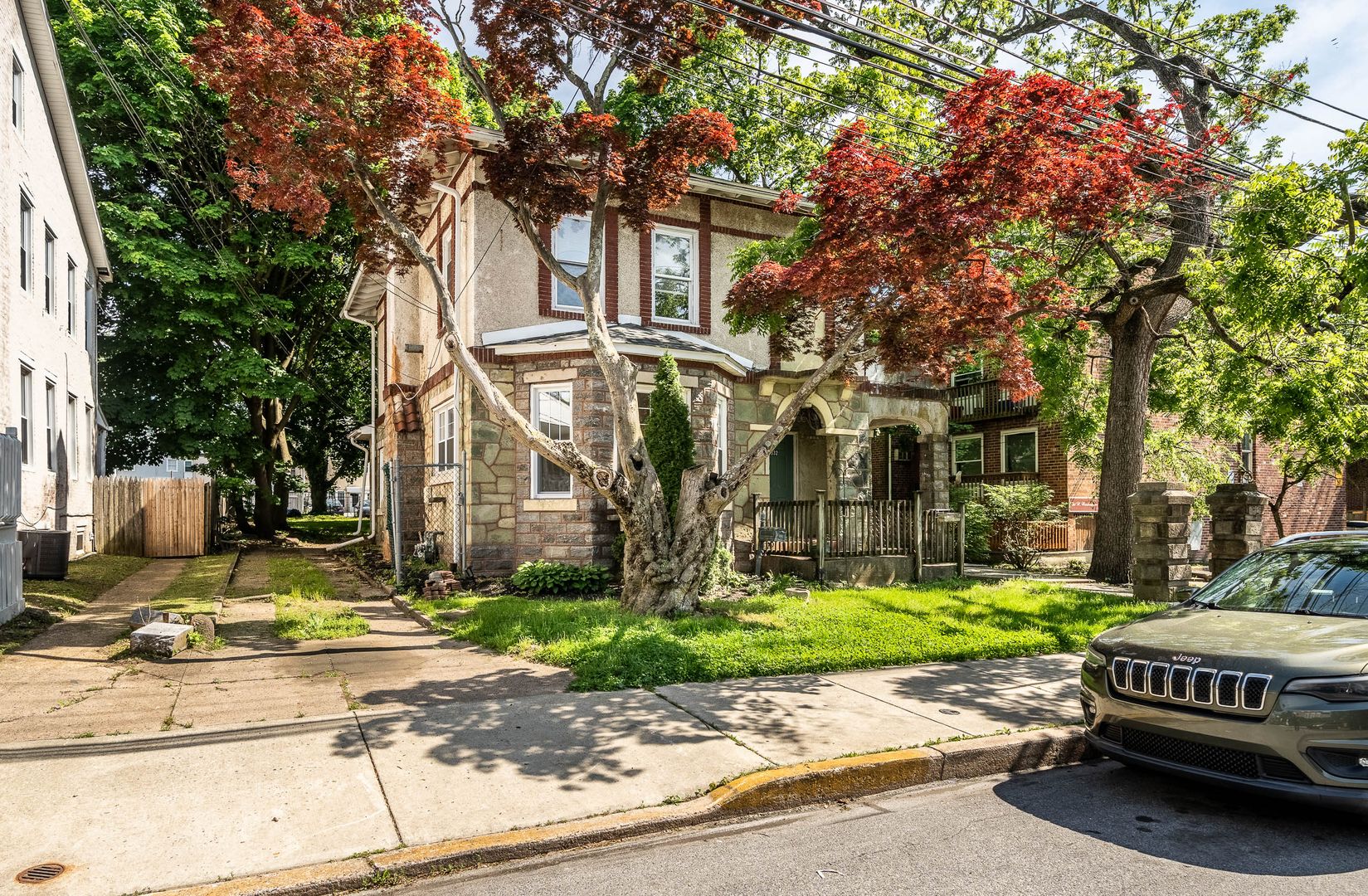 West Chester Apartment: 332 W Washington St