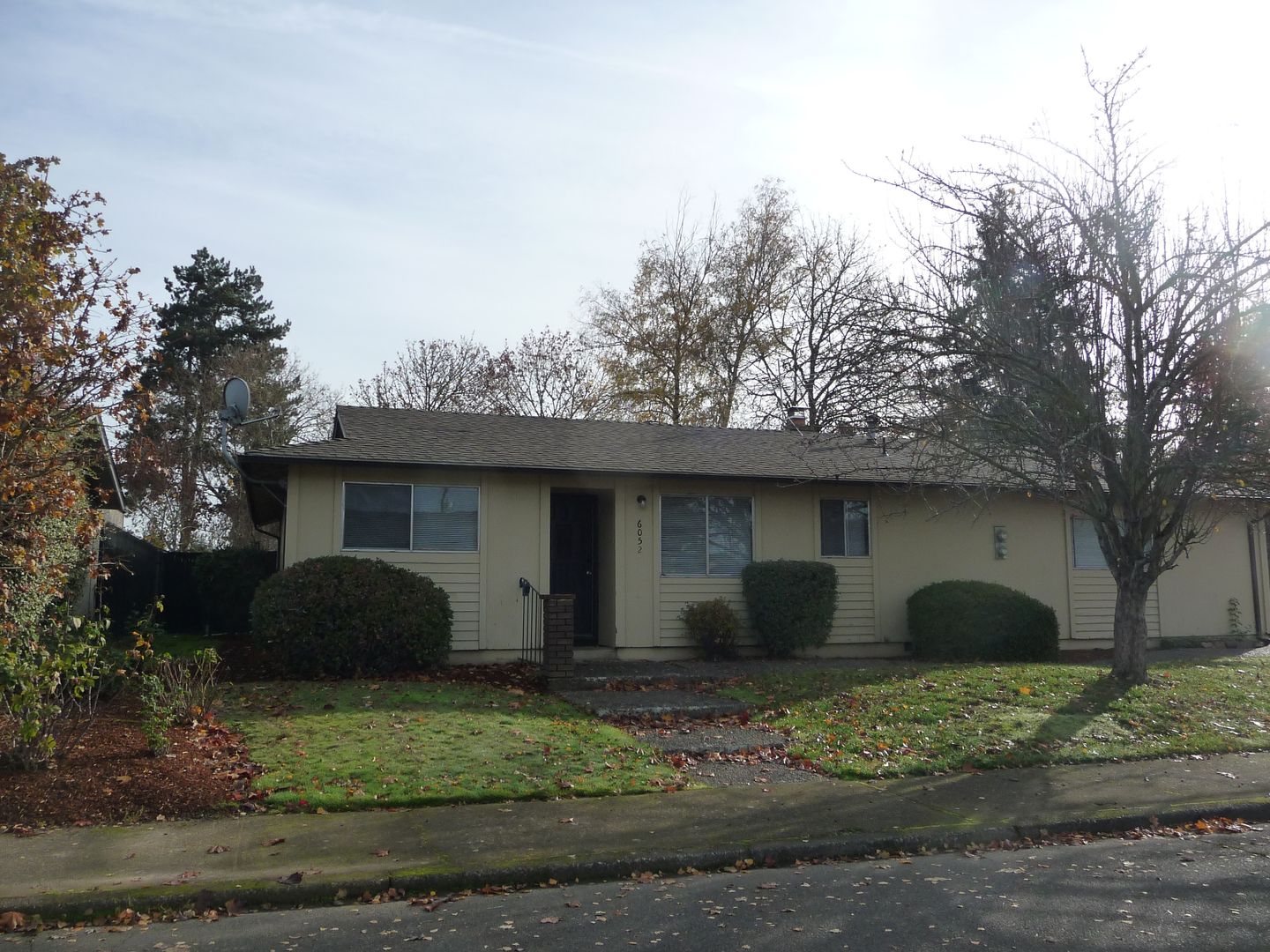 Keizer House: 6053 Bingtree Ct. NE