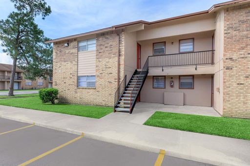 1348 Jefferson Dr 01 - 104