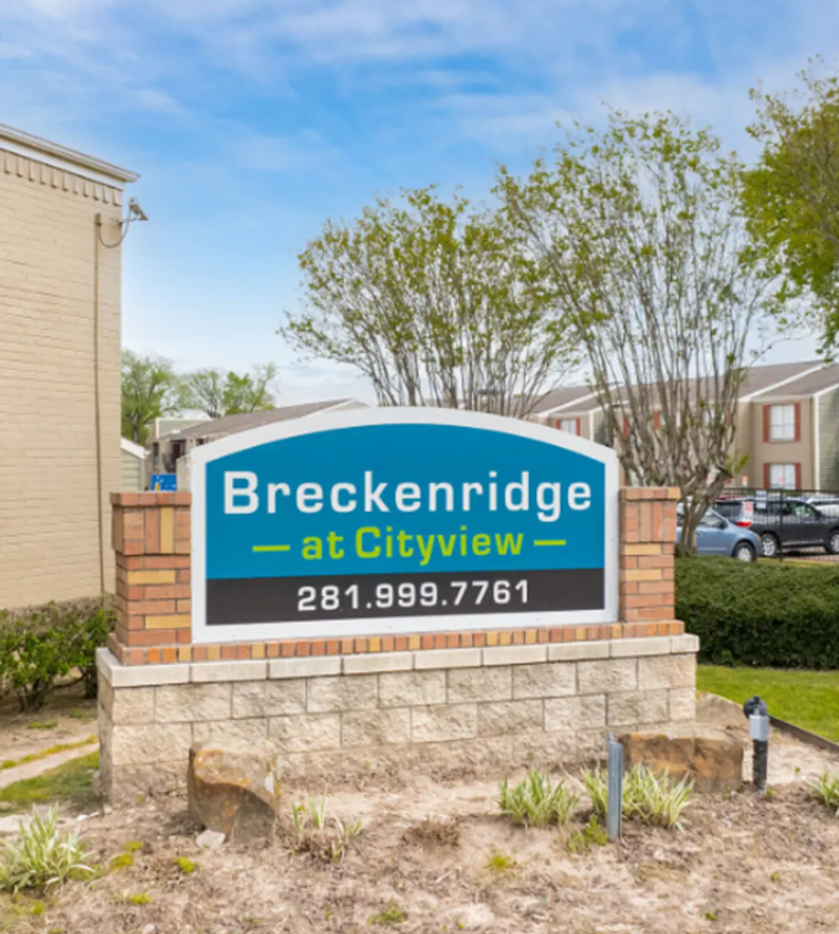 Houston Apartment: 535 Seminar Dr
