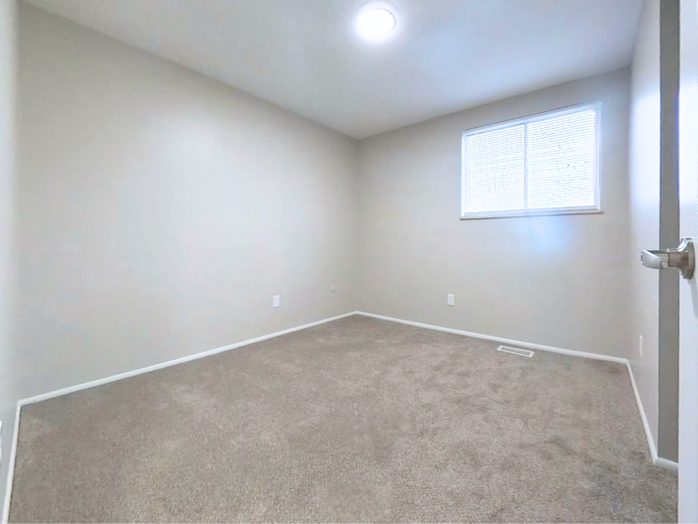 Graceview 4 of 23