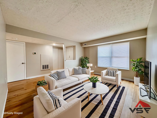 Spacious 3-Bedroom Townhome with W/D Hookups in North Troy – photo 1