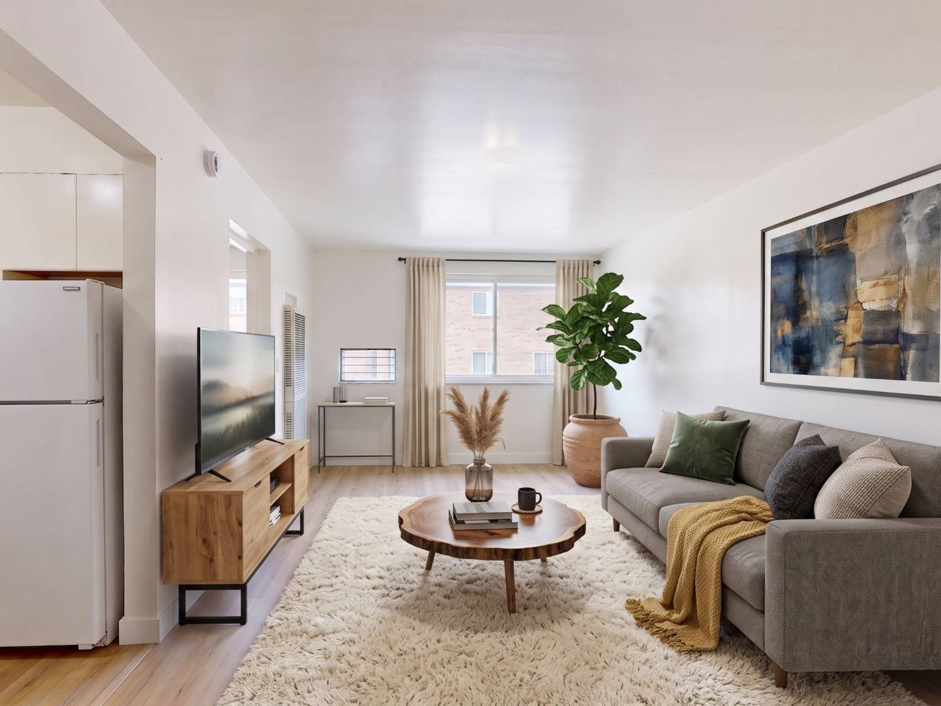 Dayton Apartment: 805 & 819 Wilmington Ave