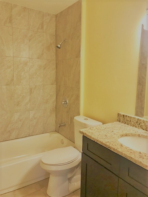 Poinciana House: 742 Leopard Court