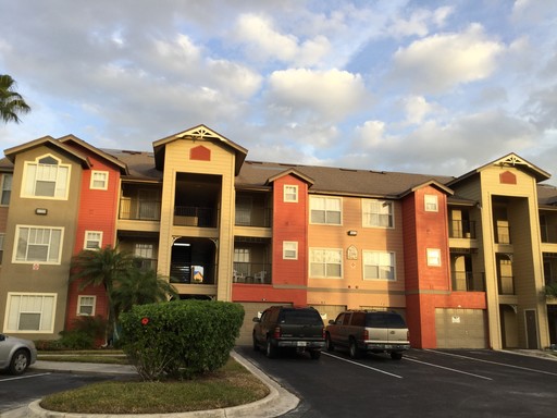 Beautiful Condo available on July 1st. Do not miss this opportunity. – photo 1