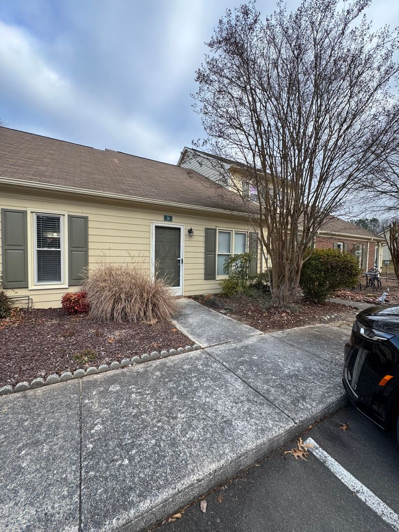 Durham Townhome: 31 Sparger Springs Lane