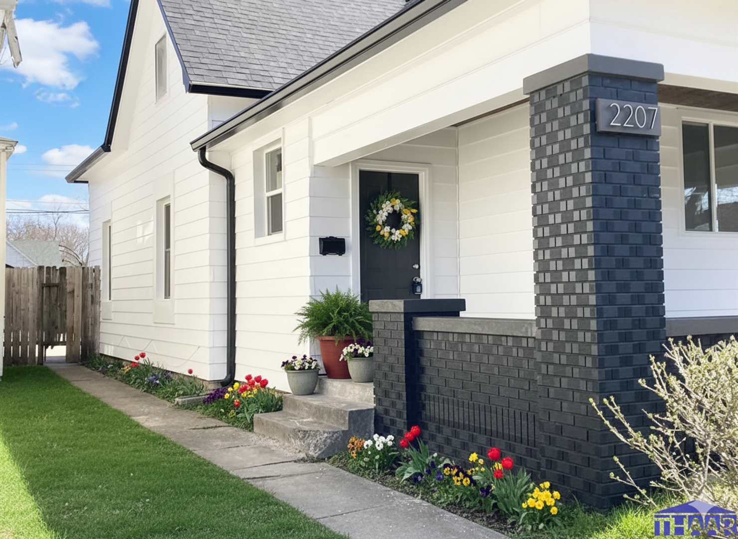 Terre Haute House: 2207 N 13 1/2 Street