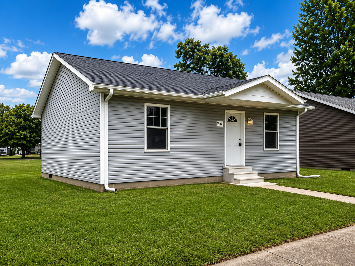 Terre Haute House: 1904 N 30th Street