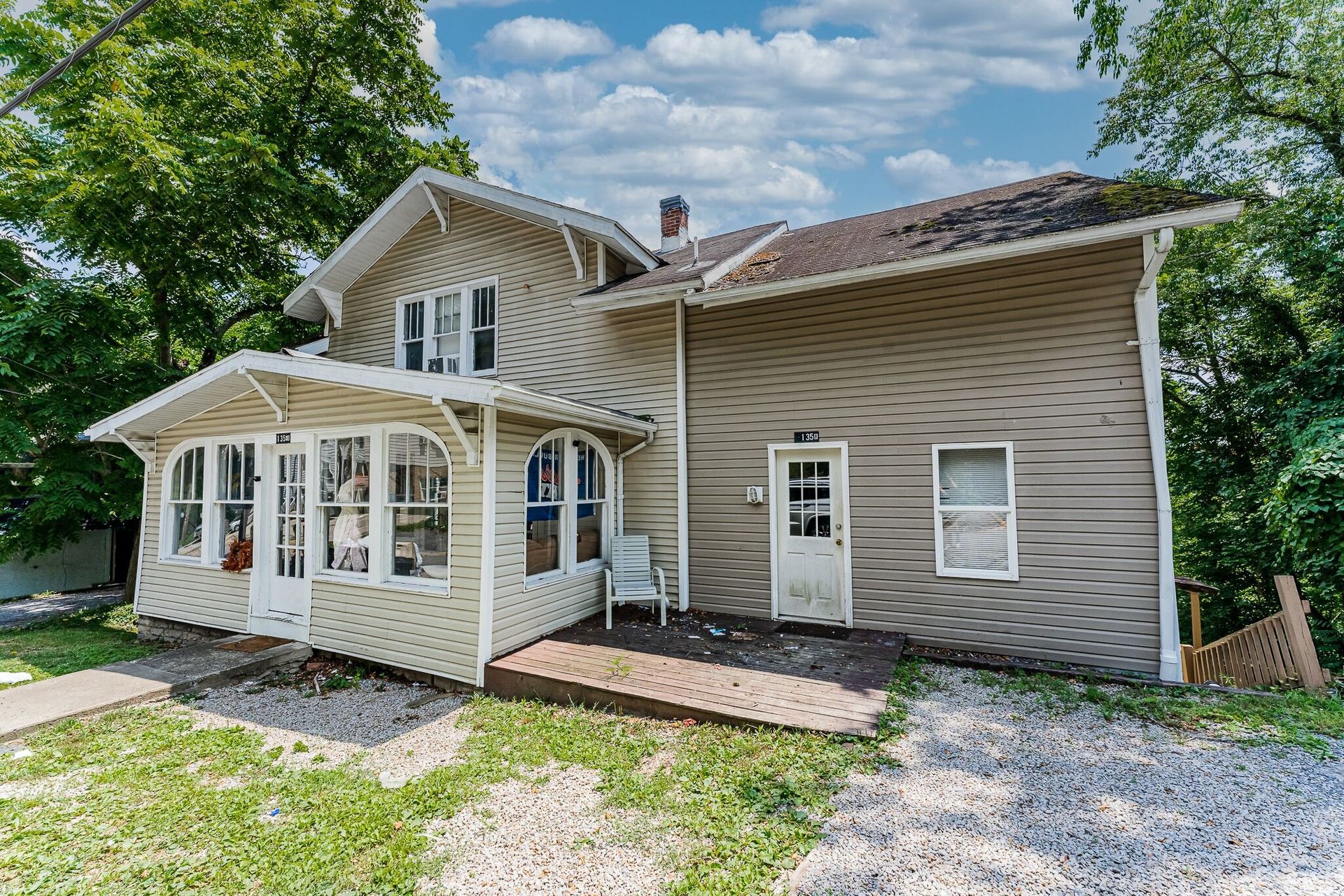 Morgantown Apartment: 135 Lorentz Street