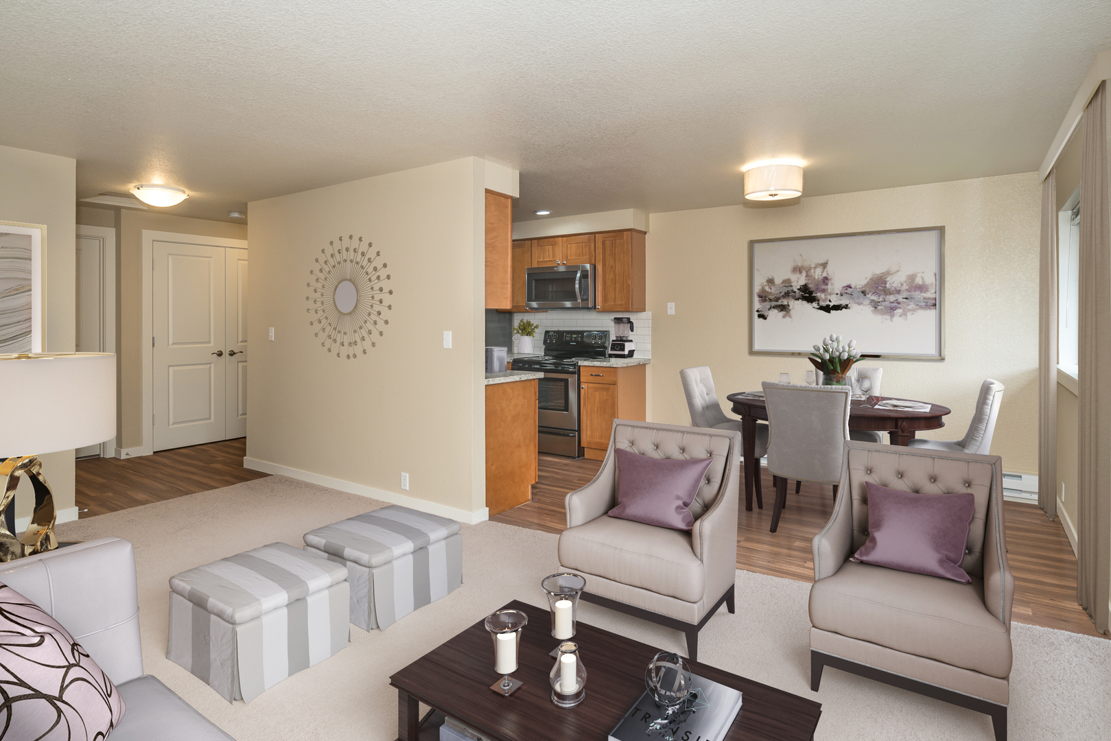 Newcastle Apartment: 12828 Newcastle Way