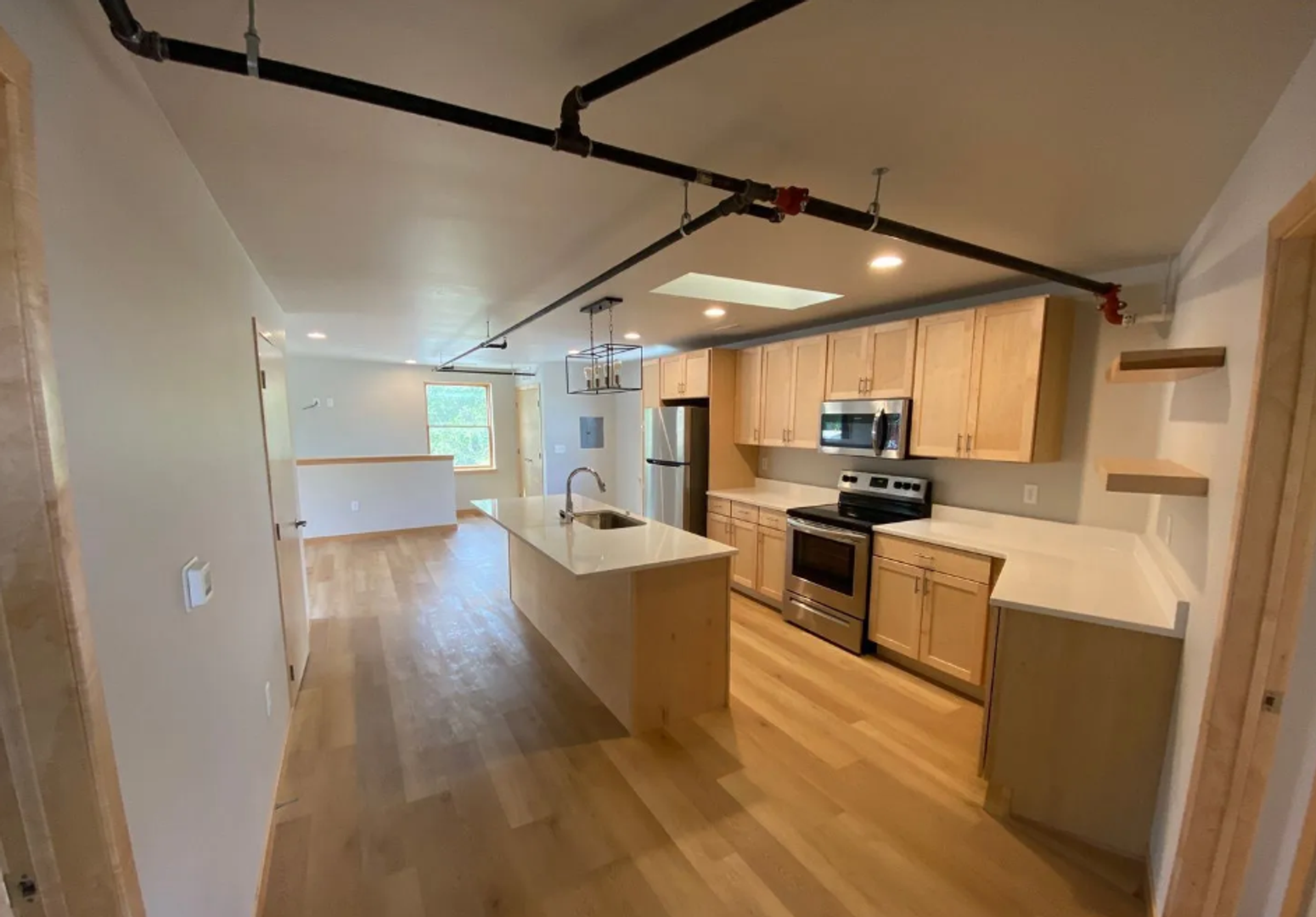 Iowa City Apartment: 1120 N Dodge