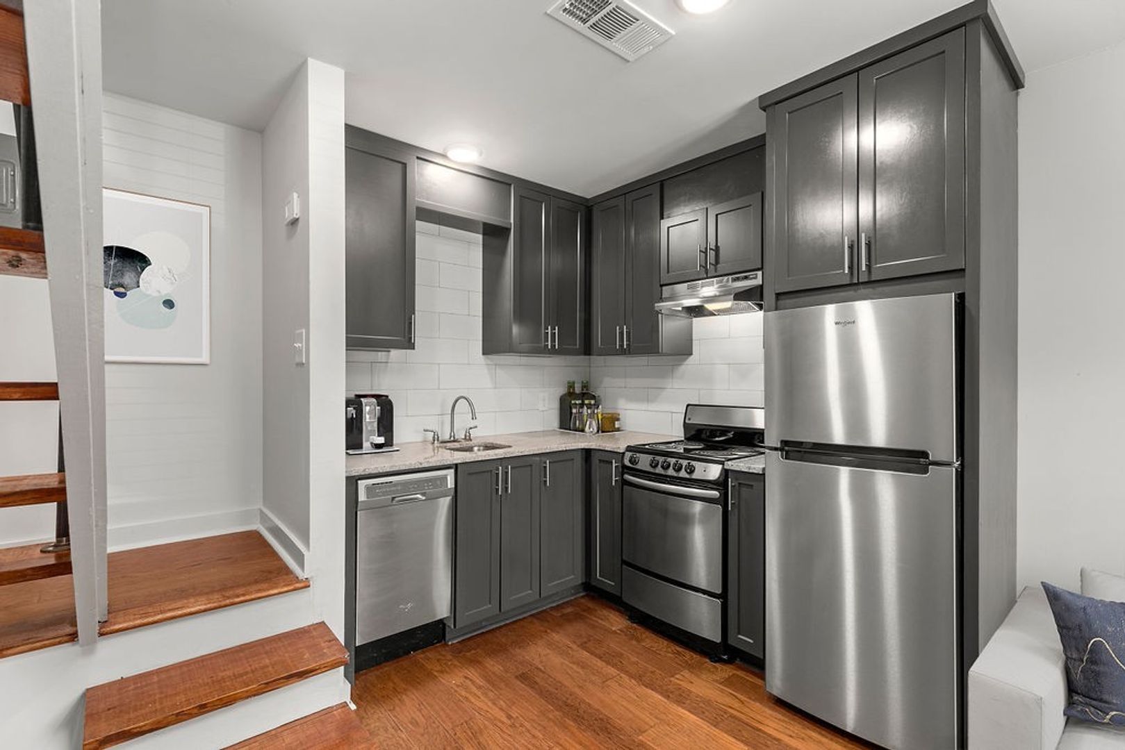 Auburn Apartment: 116 Cox Street Auburn