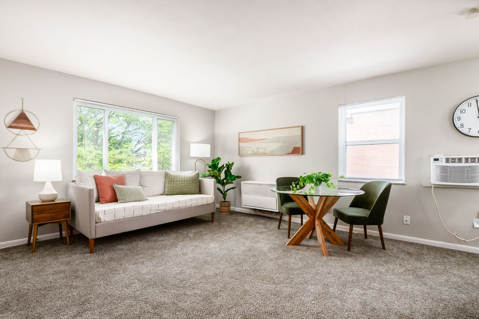 Columbus Apartment: 1850 North Star Road