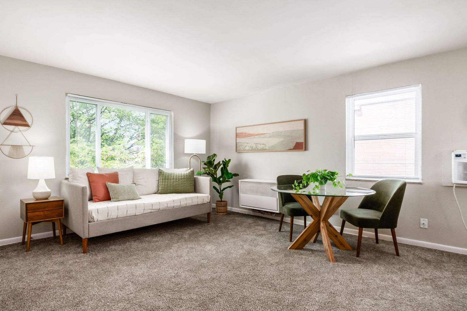 Columbus Apartment: 1850 North Star Road