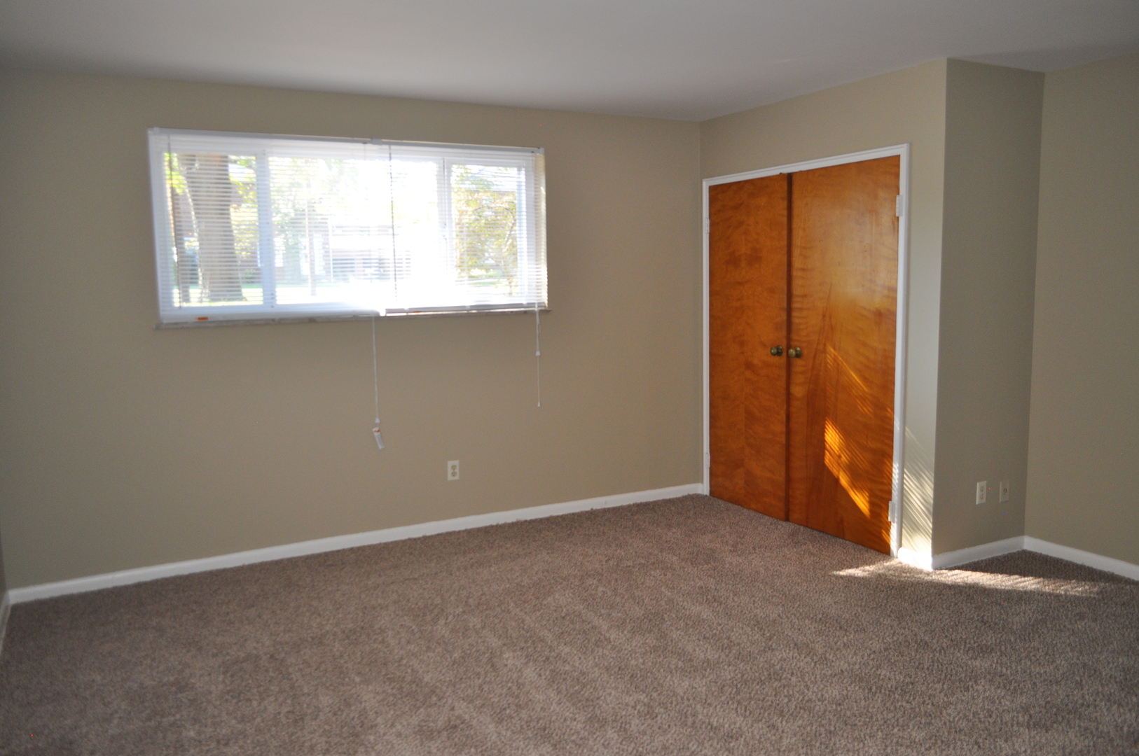 Columbus Apartment: 1850 North Star Road