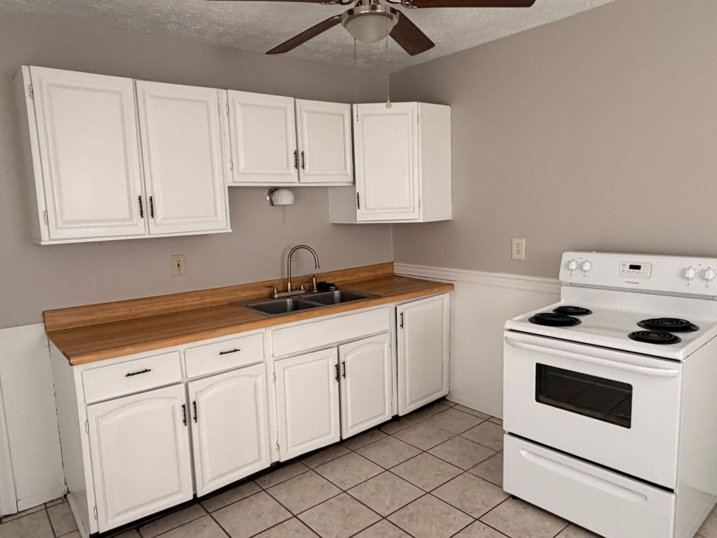 Columbus House: 5400 Cove Ave.