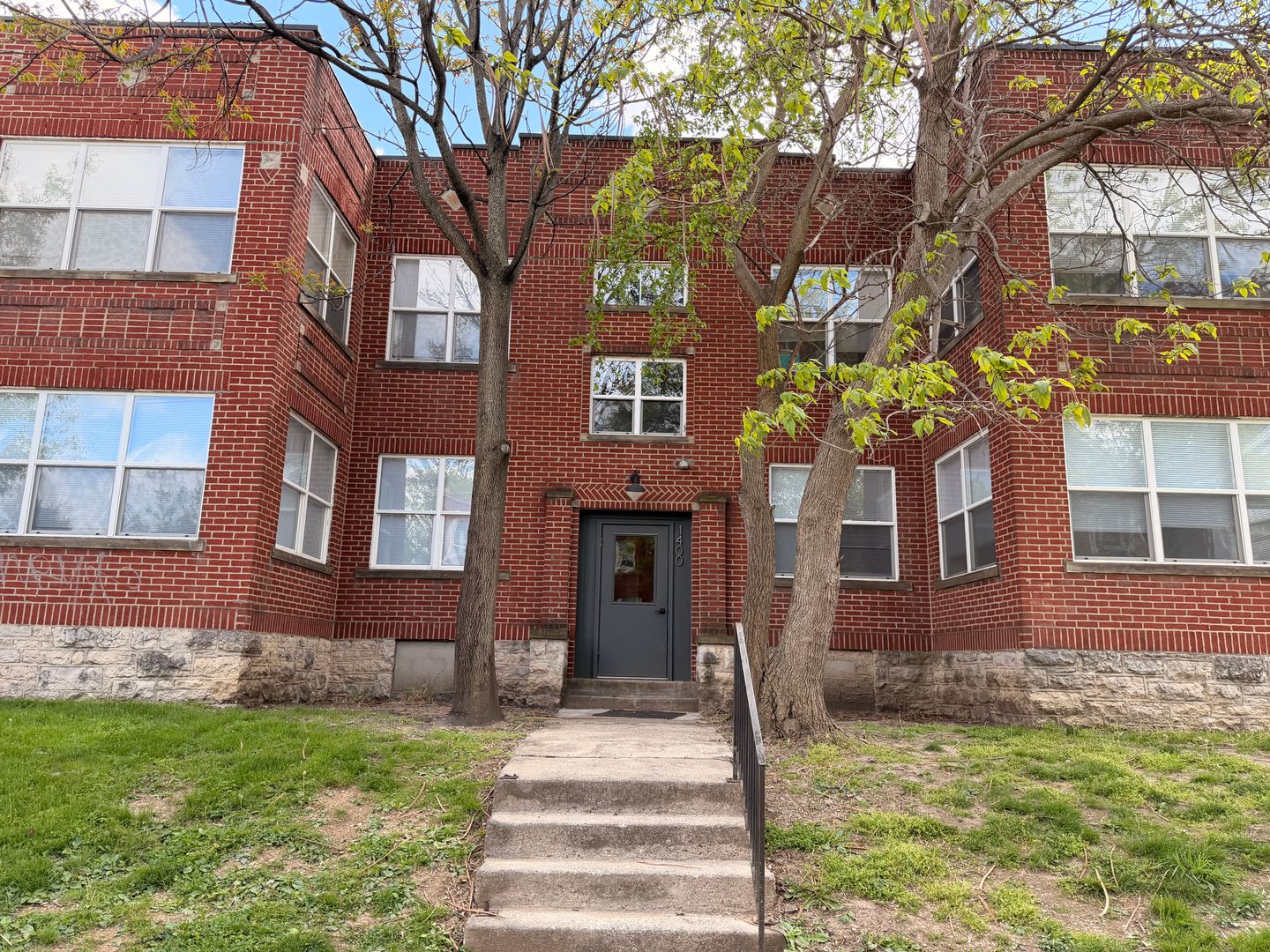 Columbus Apartment: 1400 Hamlet St