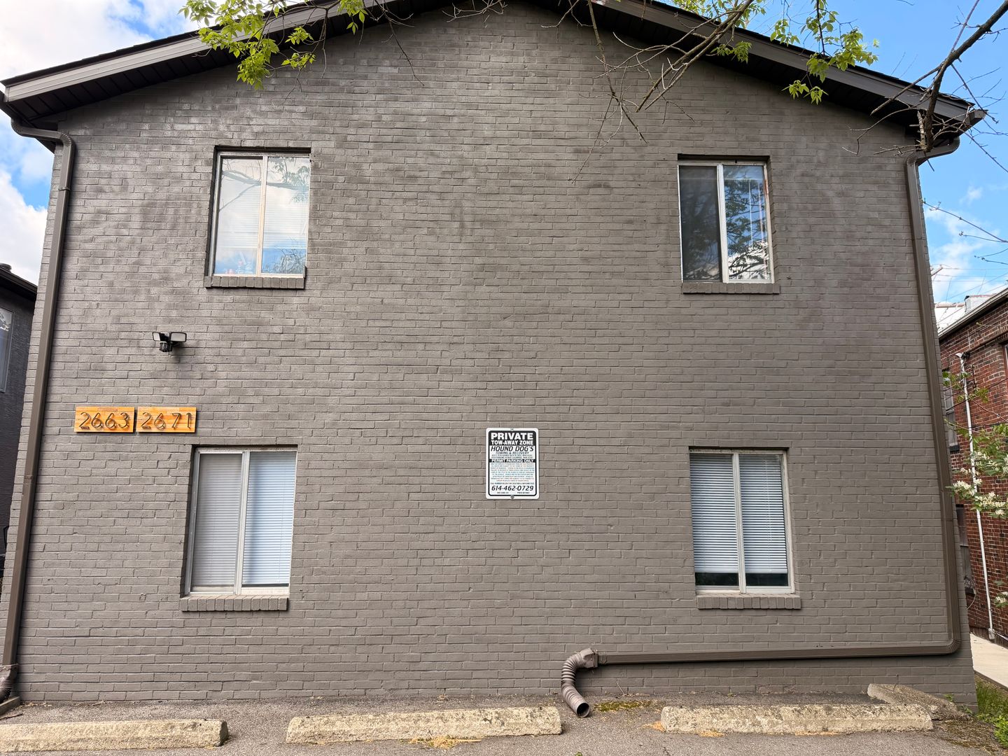 Columbus Apartment: 2661 Medary Ave.