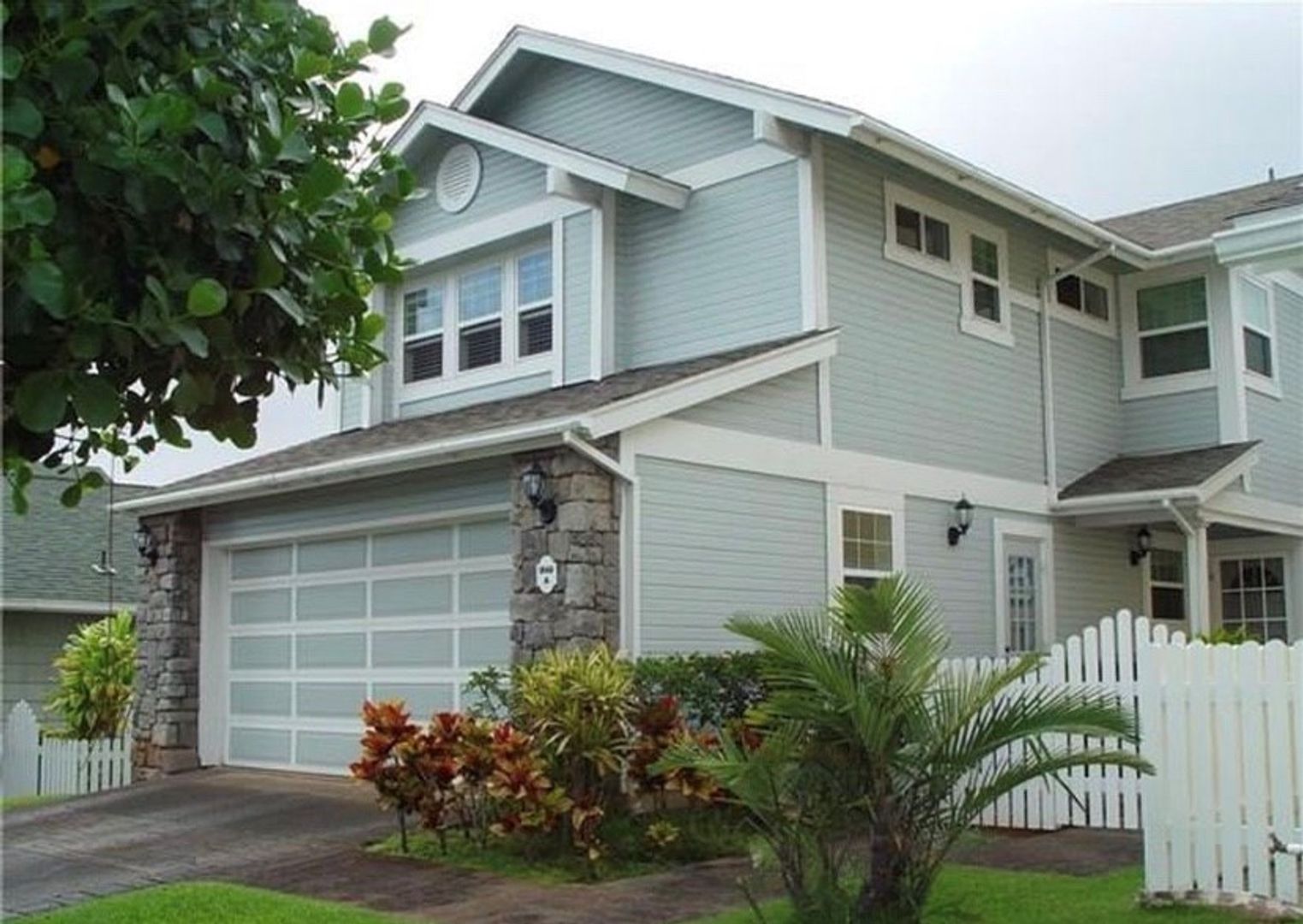 Pearl City House: 98-1840 A Kaahumanu Street #120