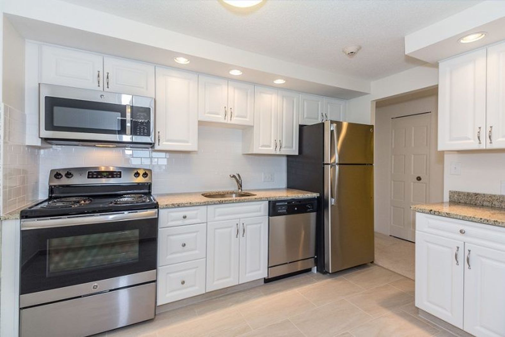 Revere Apartment: 2 Ocean Avenue